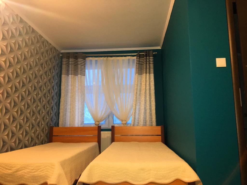 Laura Bed & Breakfast Bełchatów Exterior foto