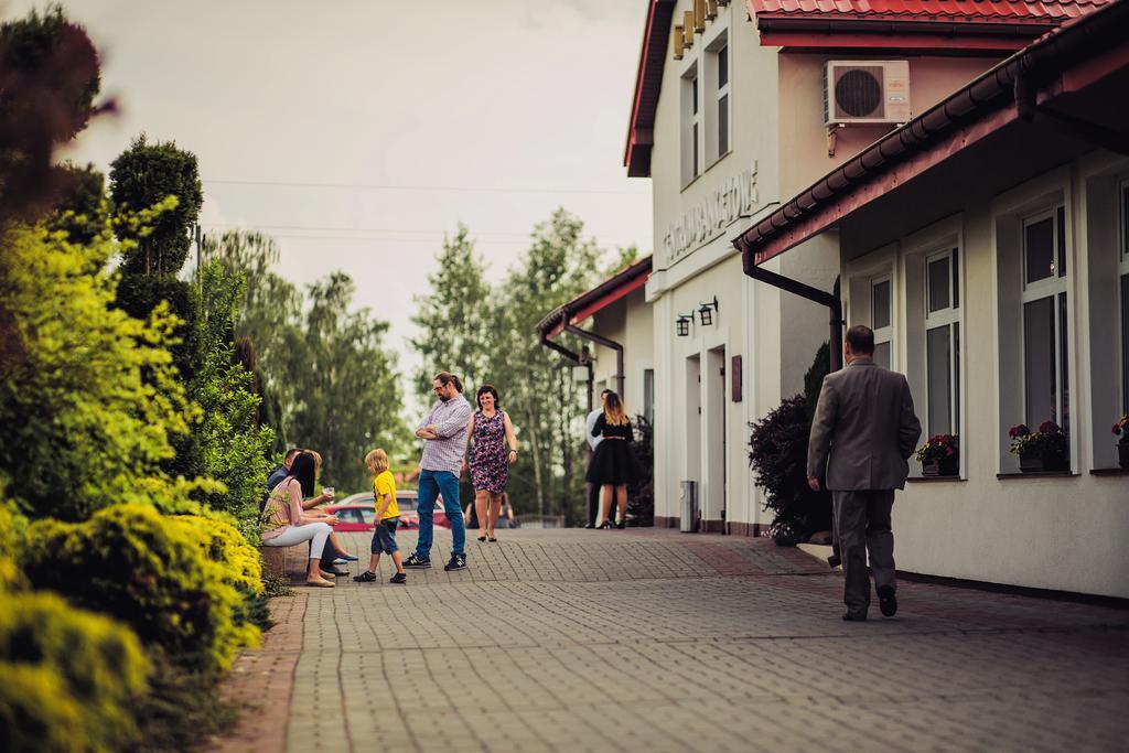 Laura Bed & Breakfast Bełchatów Exterior foto