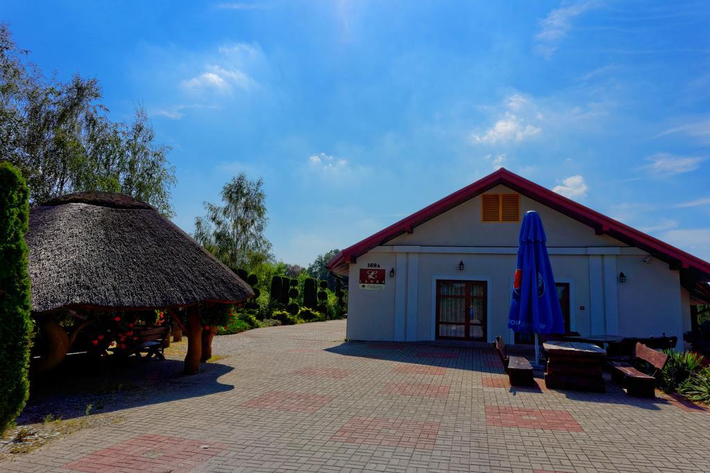 Laura Bed & Breakfast Bełchatów Exterior foto